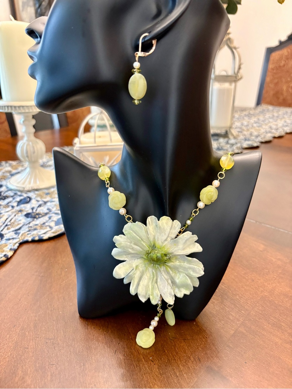 Handcrafted Pale Green jade and pearls Floral Pendant Necklace and Earring Set
